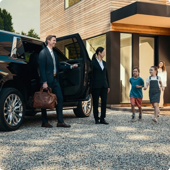 Family travel limo service in Los Angeles